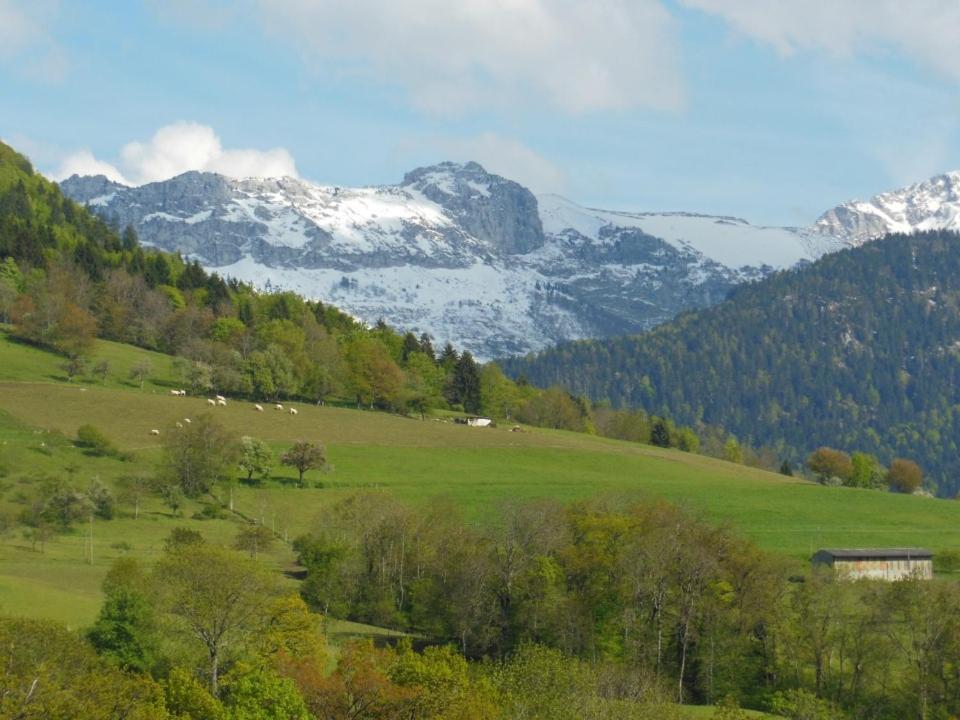 Les Perrelles Panzió Bellecombe-en-Beauges Kültér fotó